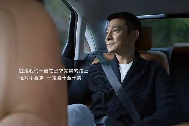 看哭全网的小狗广告翻车？反转来得太突然！